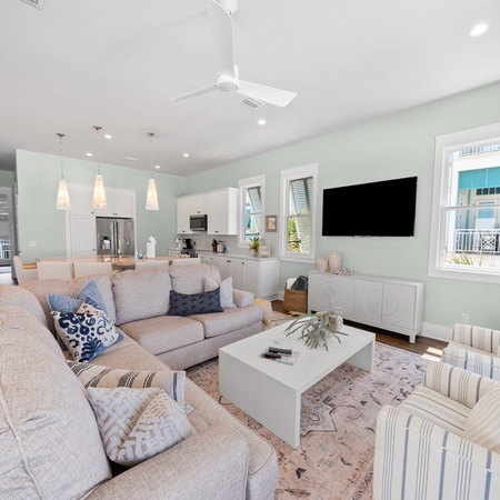 330 Beachside Dr