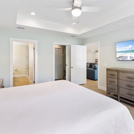 Laguna Breeze