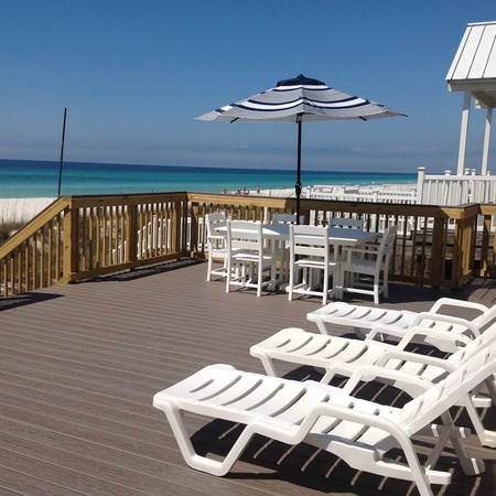 Honey's Beach Cottage