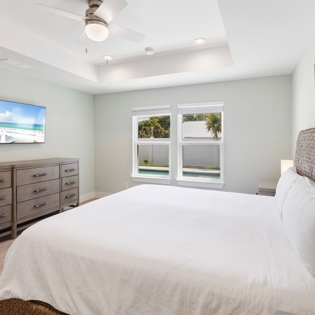 Laguna Breeze