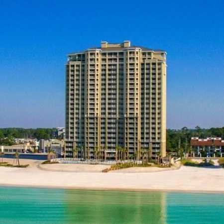 Grand Panama 205