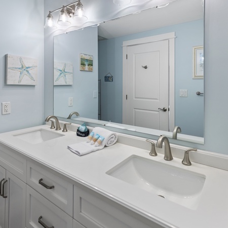 Carillon Inn 515