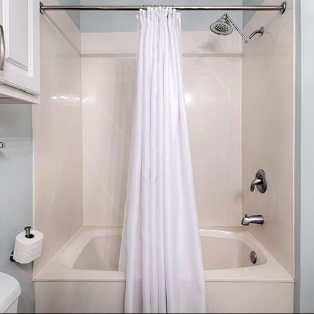 Inn at Seacrest 210