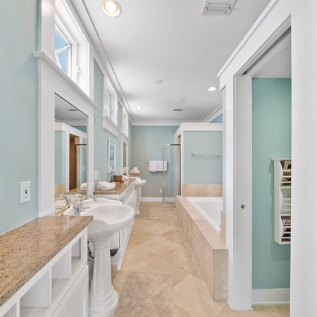 Shangri-La at Carillon Beach