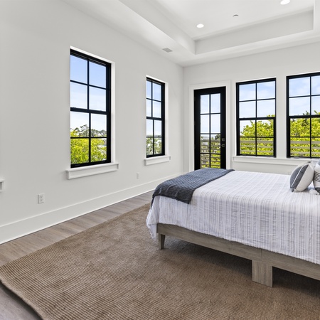 214 Toledo Place