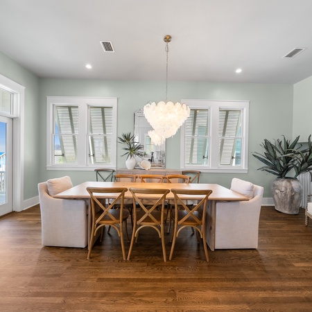 330 Beachside Dr