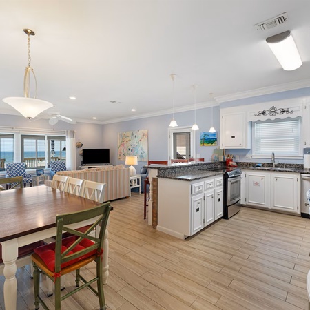Honey's Beach Cottage