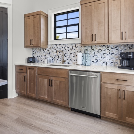 214 Toledo Place