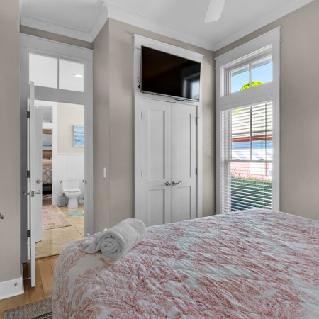 114 Parkshore Drive