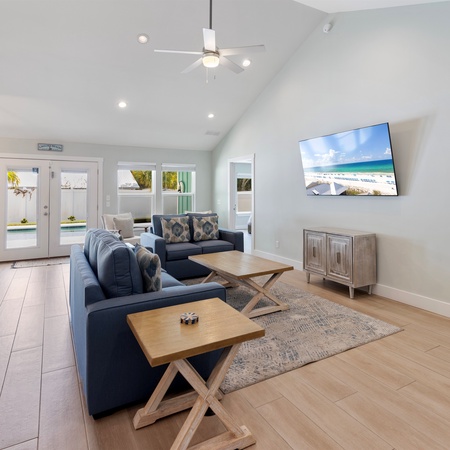 Laguna Breeze