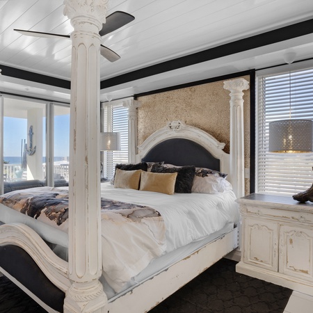 Crescent 217 Destin
