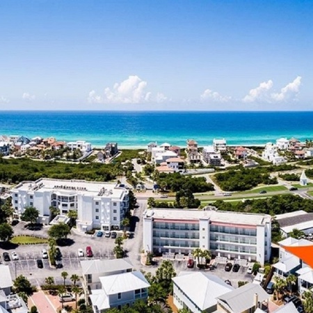 Inn at Seacrest 104