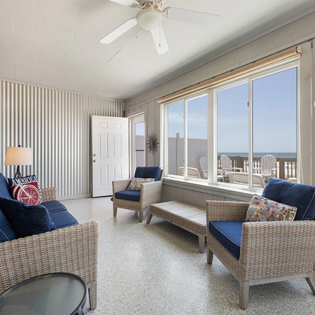 Honey's Beach Cottage