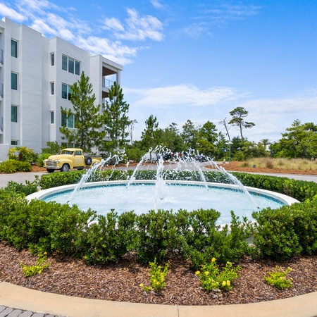 Pointe 332 @Rosemary