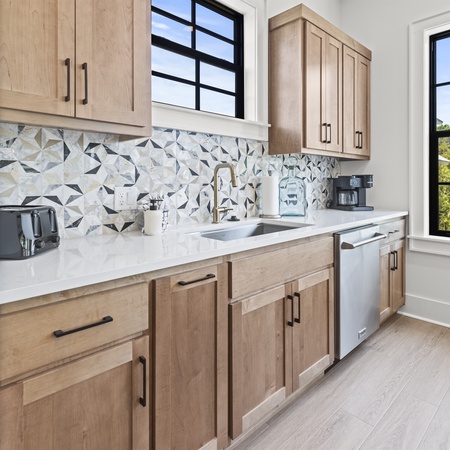 214 Toledo Place