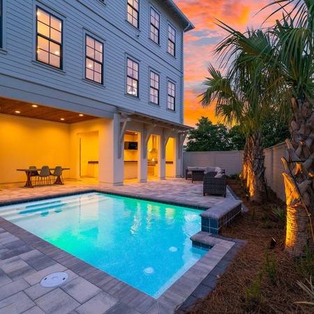 214 Toledo Place