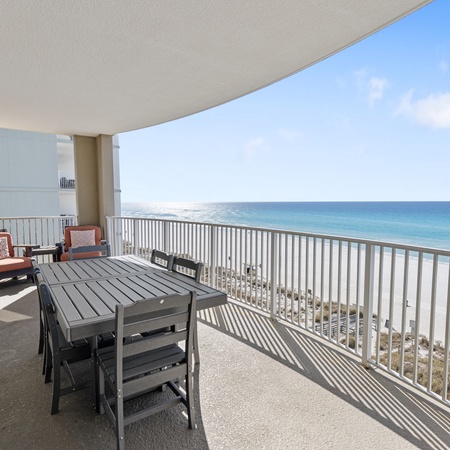 Ocean Villa 606
