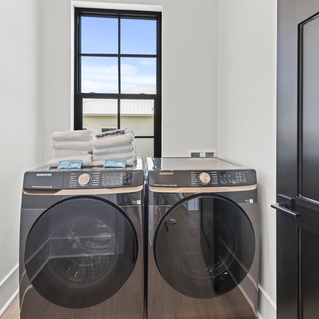 214 Toledo Place