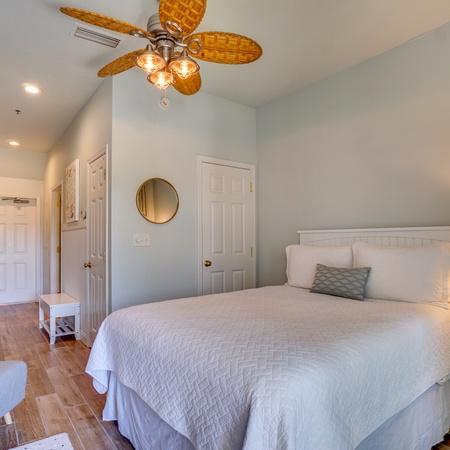 Inn at Seacrest 104