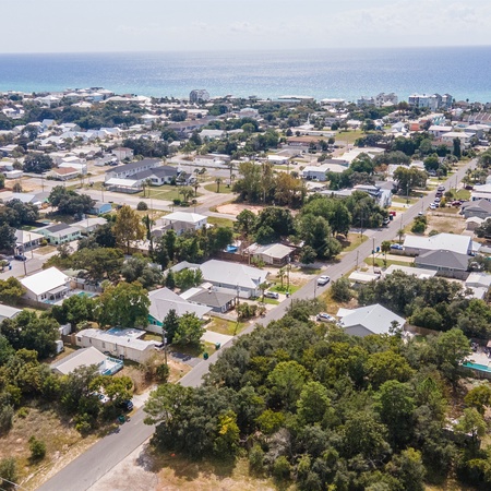 Laguna Breeze