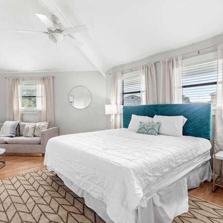 Belaire Bungalow