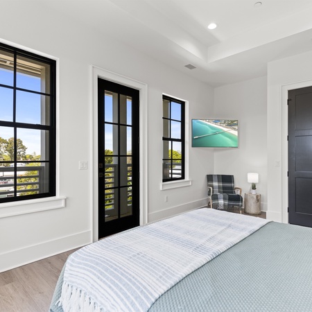 214 Toledo Place