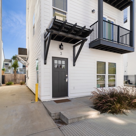 Villas at Laguna Beach 3
