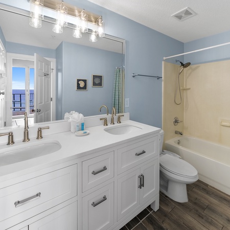 Ocean Reef 909