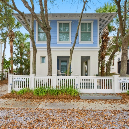 Shangri-La at Carillon Beach