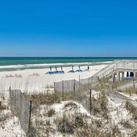 213 Sandyshore Dr