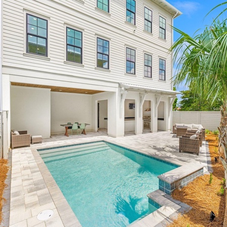 214 Toledo Place