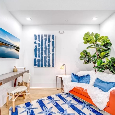 Sunset House