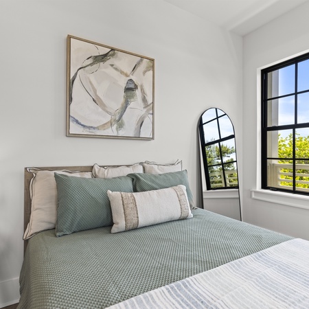 214 Toledo Place