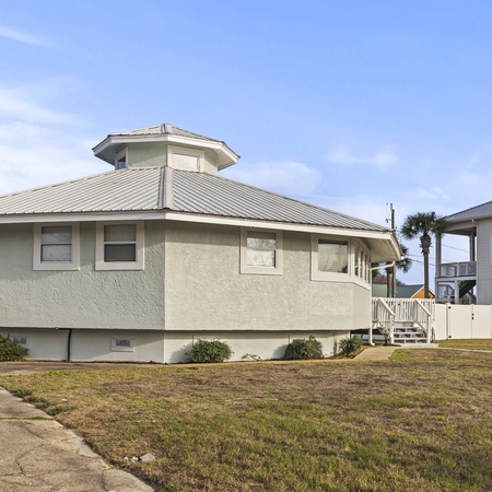 Belaire Bungalow