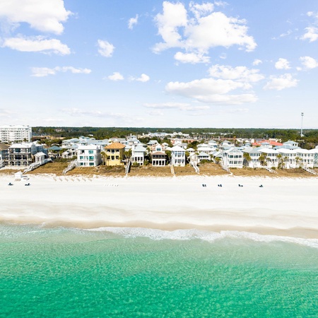 404 Beachside The Crest