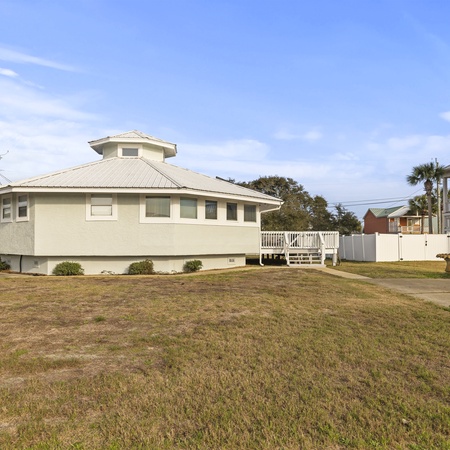 Belaire Bungalow