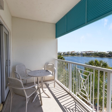 Carillon Inn 313