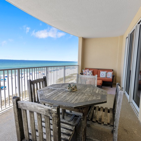 Ocean Villa 606