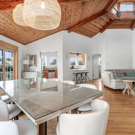 Belaire Bungalow