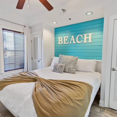 Carillon Inn 313