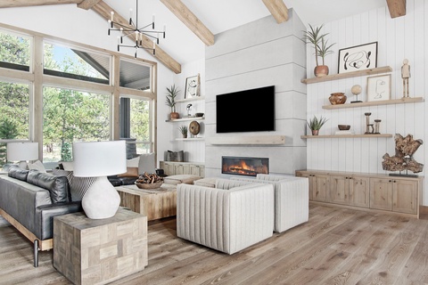 56510 Sunstone Loop