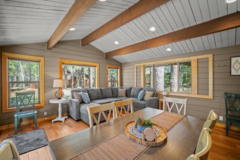 18 Quartz Mtn Lane