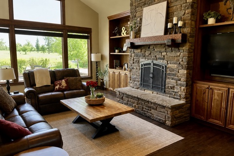 2 Caldera Cabin