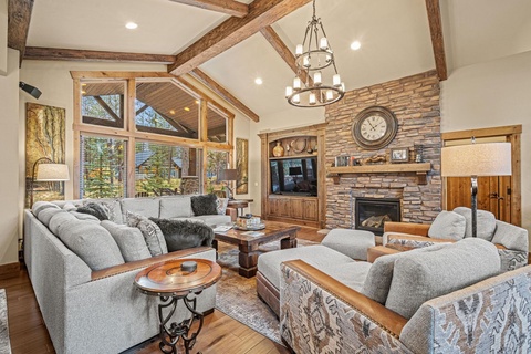 56365 Fireglass Loop