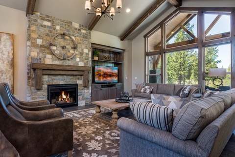 56499 Sunstone Loop