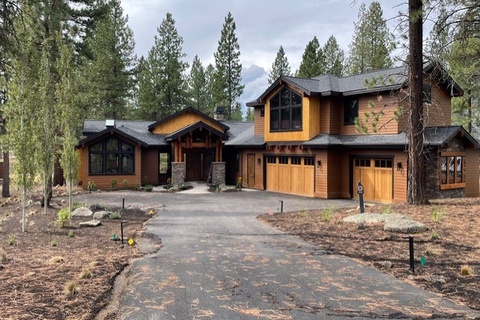 56312 Meadowood Lane