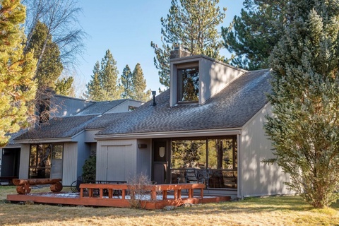 85 Meadow House