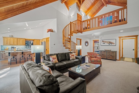 12 White Alder Lane