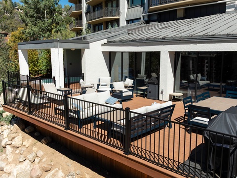 2026.09.08-SB-Bronzetree Sundeck-CB-0004