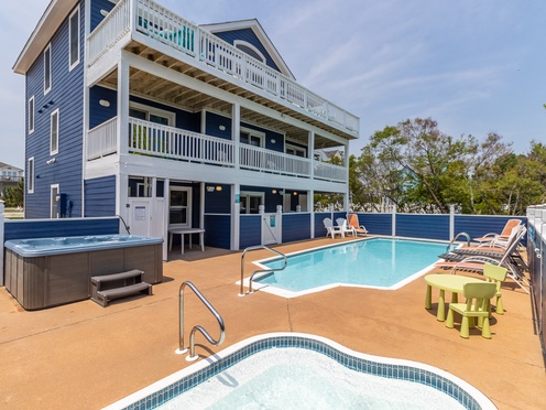 Toes in the Water WHL-843 Private Pool